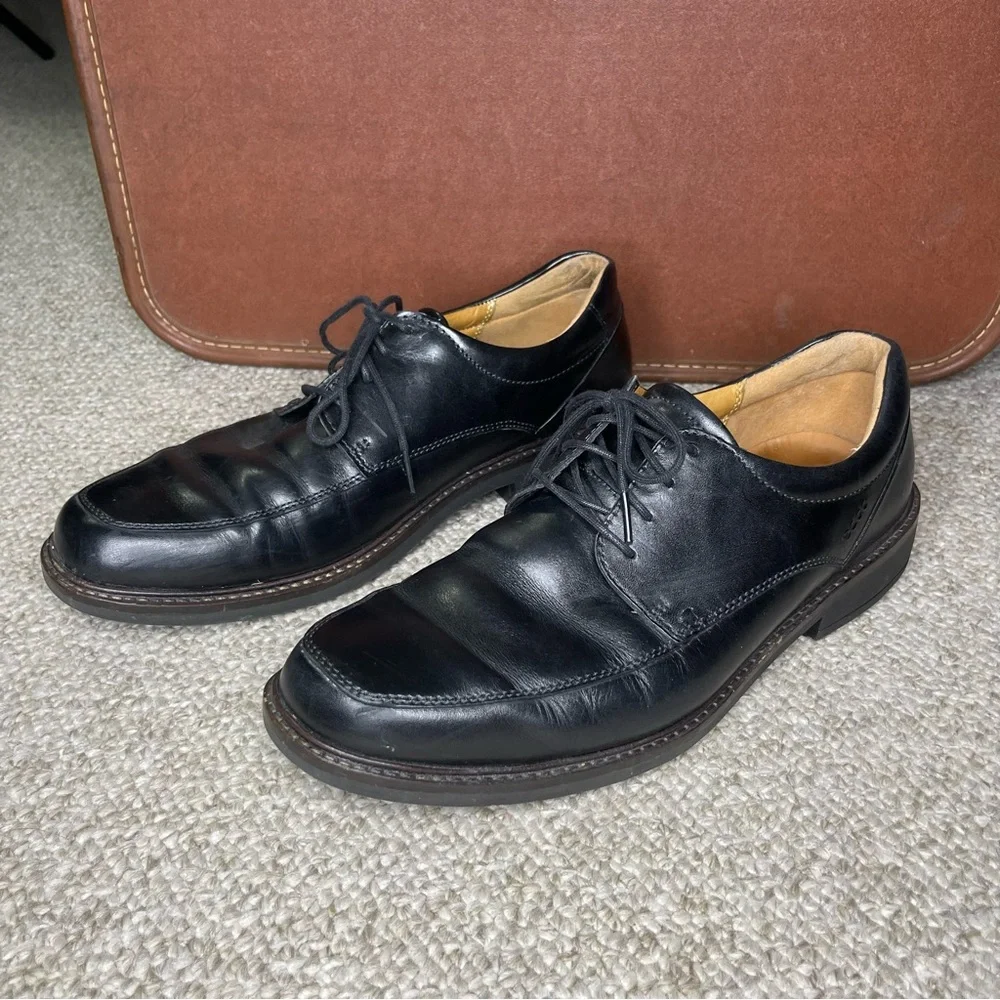 Ecco shoes